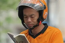 7年前，击败北大硕士，拿下诗词大会冠军的外卖小伙，如今怎样图片