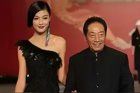 饶芯语：31岁嫁68岁演员王奎林，不图房不图钱，那她到底图什么？图片