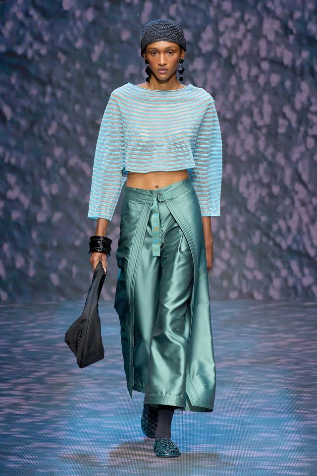 ������Armani2023����ϵ�н���������������Ϊ�������