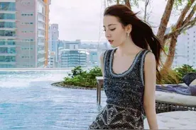 腿型大PK:赵丽颖的腿，关晓彤的腿，唐嫣的腿，差距一目了然图片