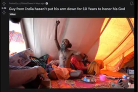 印度老哥高举右臂10多年不放下，连睡觉的时候都举着图片
