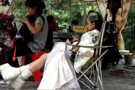 娱乐圈7位小个子女星，拍戏得踩高跷、垫苹果箱，最娇小的仅1米53图片
