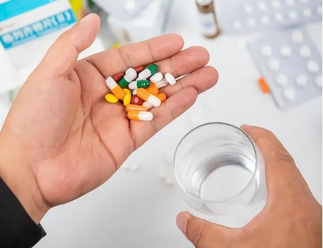 氨糖，是挽救关节的良药，还是一无是处的安慰剂？医生给出真相