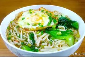 我选择了很久，才下决心买了一款面条机，但用了三天果断退掉了图片