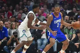 再见哈登！莱昂纳德或2换2交易离队，联手33+9+9巨星争冠图片