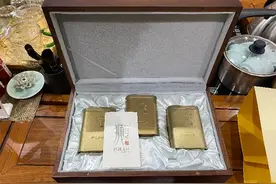 “茶叶2两、包装2斤”……过度包装何时休！图片