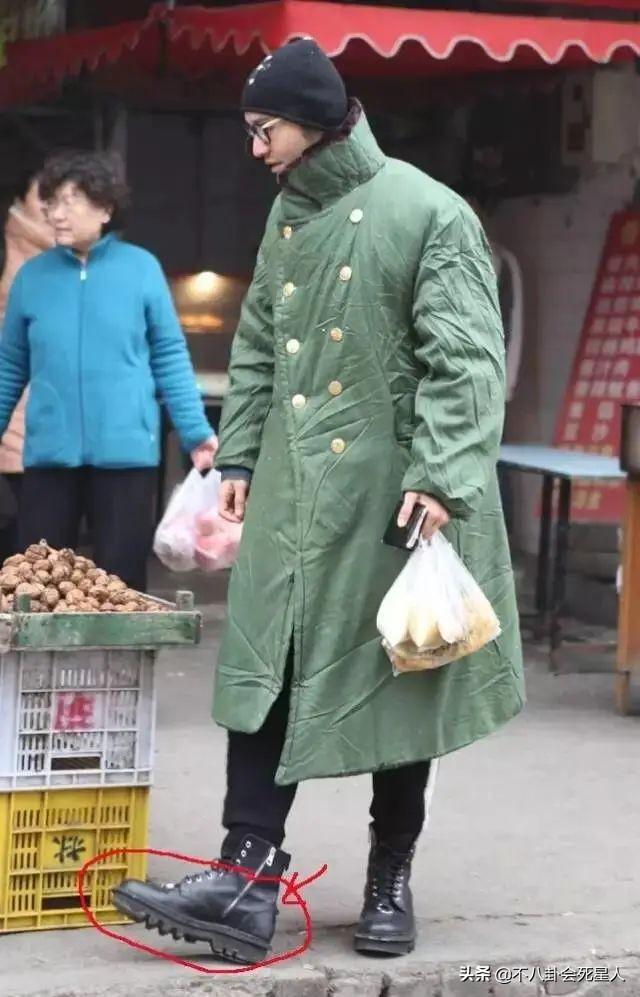 娱乐圈8大谜团,李亚鹏的女人缘,那英有没有说听刀郎的歌是农民