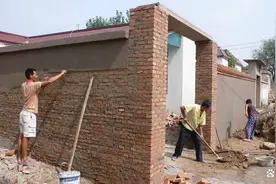 “家有滴泪屋，三年一场哭”，什么是滴泪屋？农村建房要注意图片