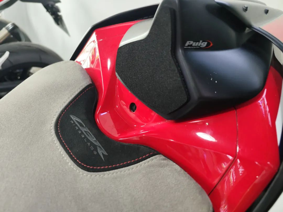 HONDA CBR1000RR-R SP 实车鉴赏，本田最强市售赛车！9451|小老婆汽機車資訊網