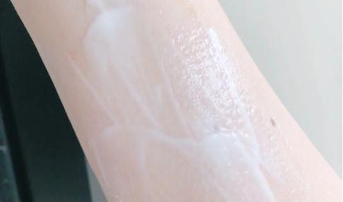 身体乳贵不贵啊