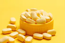 维生素B族有啥好处？可以长期服用吗？医生解密，看完心里有底了图片