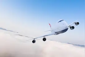 为何空姐落地不回家，而是去5星级酒店“过夜”，内行人透露原因图片