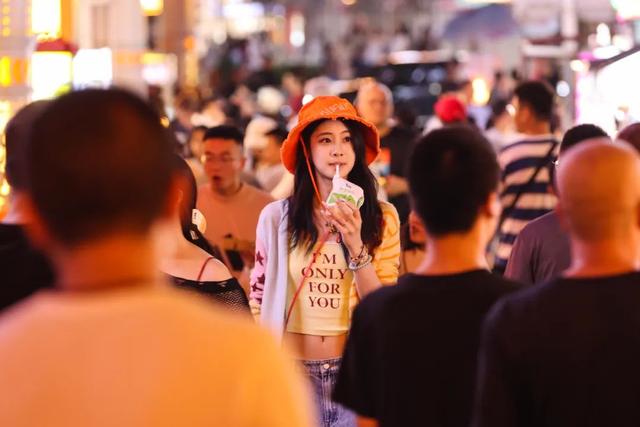 贵阳太平路，越夜越精彩！