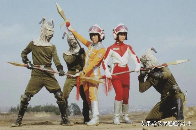 爱迪奥特曼怪兽图鉴