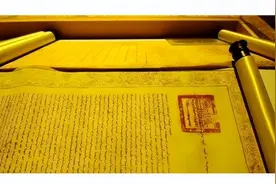 乾隆写给英国国王的信，976字尽显愚昧无知，现今藏在大英博物馆图片