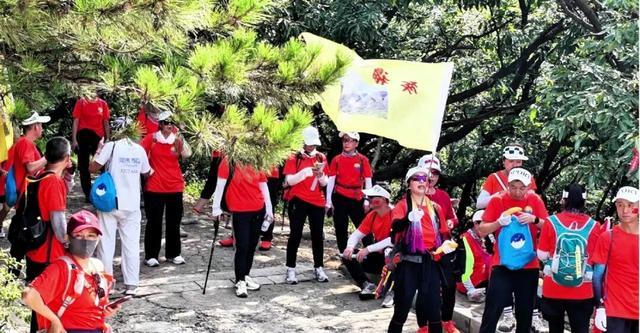 2025第二十二届大连国际登山大会暨第八届越野登山赛圆满落幕