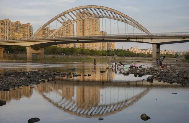 ���߽��ϸ� �������á���ȫ����Ӱ��չ�ɷ���Ӱ