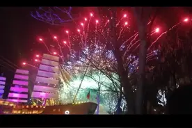 与其效仿大唐不夜城，我倒觉得开封的做法很赞！图片