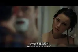 一个女生从不主动联系你，但你联系她会回复，她是什么心理呢？图片