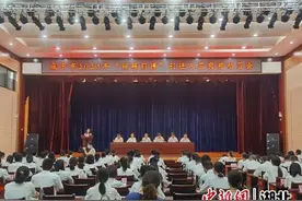 湖北咸宁今年“招硕引博”引进93人 最高补贴百万元图片