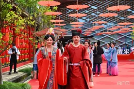宋韵红妆 玩出“新花样”宁波宁海十里红妆文化集开市图片