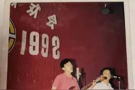 小主播大梦想｜49岁搬砖大叔只唱歌不带货图片