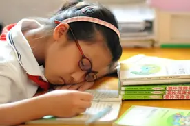 中小学上课时间或将调整？5月1日起，8点到校成过去式是真的吗？图片