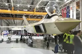 土耳其国产隐身战斗机面世，原型机组装工作有序进行，3月份首飞图片