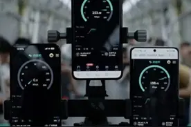 网友地铁实测苹果和华为5G网络 iPhone 5G网络0Mbps图片