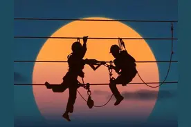 中国工人的工资，为什么这么低？图片