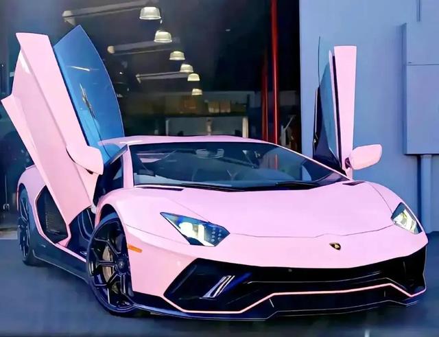 全屏超高清的超跑豪车壁纸 .欣赏一下 ！#创作灵感