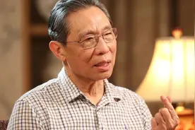 第二波感染来袭，中老年不管有钱没钱，建议多吃这3样，润肺护肺图片