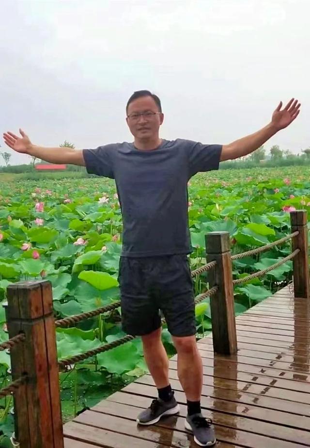 男人的髮型 形象穿搭 第2張-戀愛小秘書-娜米 男人的髮型 形象穿搭 第2張