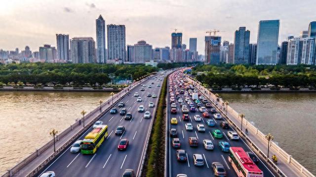 机动车年审逾期保险过期上路，2023年车辆年检标志 配图01