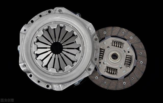 离合器三件套指的是什么