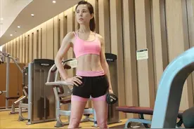 “减肥过度”的10位女明星，瘦了之后，简直惨不忍睹图片