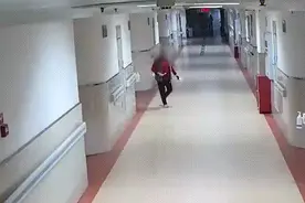 随手把水泼在医院走廊，致他人十级伤残，责任谁来担？图片