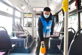 浦东这条公交线5年连获“市公交品牌线路”，来看他们的秘诀图片