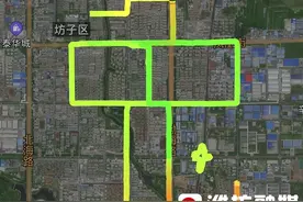 跑步爱好者 花式跑“兔”图片