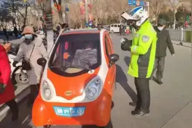 3月起，三轮车、四轮车上路多地出现新情况，广大车主要注意图片