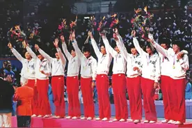 1981年，与郎平一起奥运夺金的11位女孩，现状如何？图片