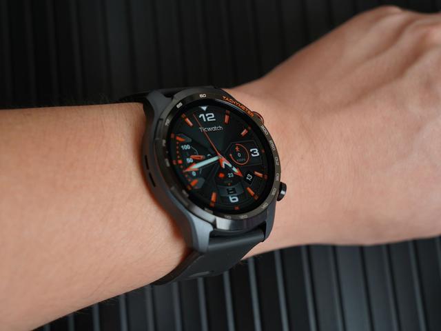 2023�������������ֱ��Ƽ����ԣ���ƻ������Ϊ��С�ס�OPPO��