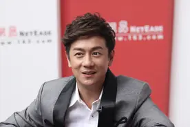有种“整容”叫蒋丽莎结婚，5年剖4胎，如今比大16岁丈夫还显老图片