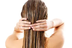 护发素和发膜有区别吗？两者差别很大，用错不仅没效果反而更伤发图片