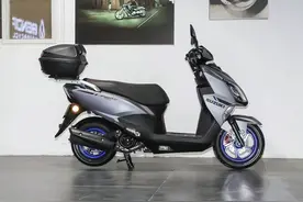 都说uy比afr的发动机更好，因此更值得购买，现实真的是这样吗？图片