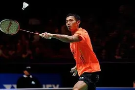 调侃总结羽毛球反手语录36条，只有在憋屈下才会取得最佳击球效果图片