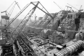 三峡大坝运行20年，投入2500多亿元，成本收回来了吗？图片