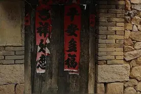 俗语“一户开两门，人财都难存”中的“两门”指什么？有可信度吗图片