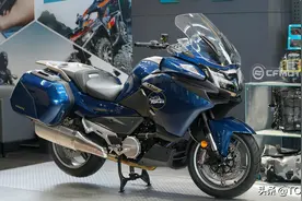 国产摩托车的巅峰之作 春风1250TR-G到店实拍图片