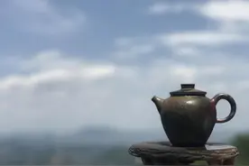 中年与老年的东坡，隔空对话，两阙行香子，分外动容图片